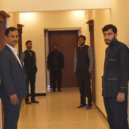 Rose Valet Guest House Islamabad Esterno foto